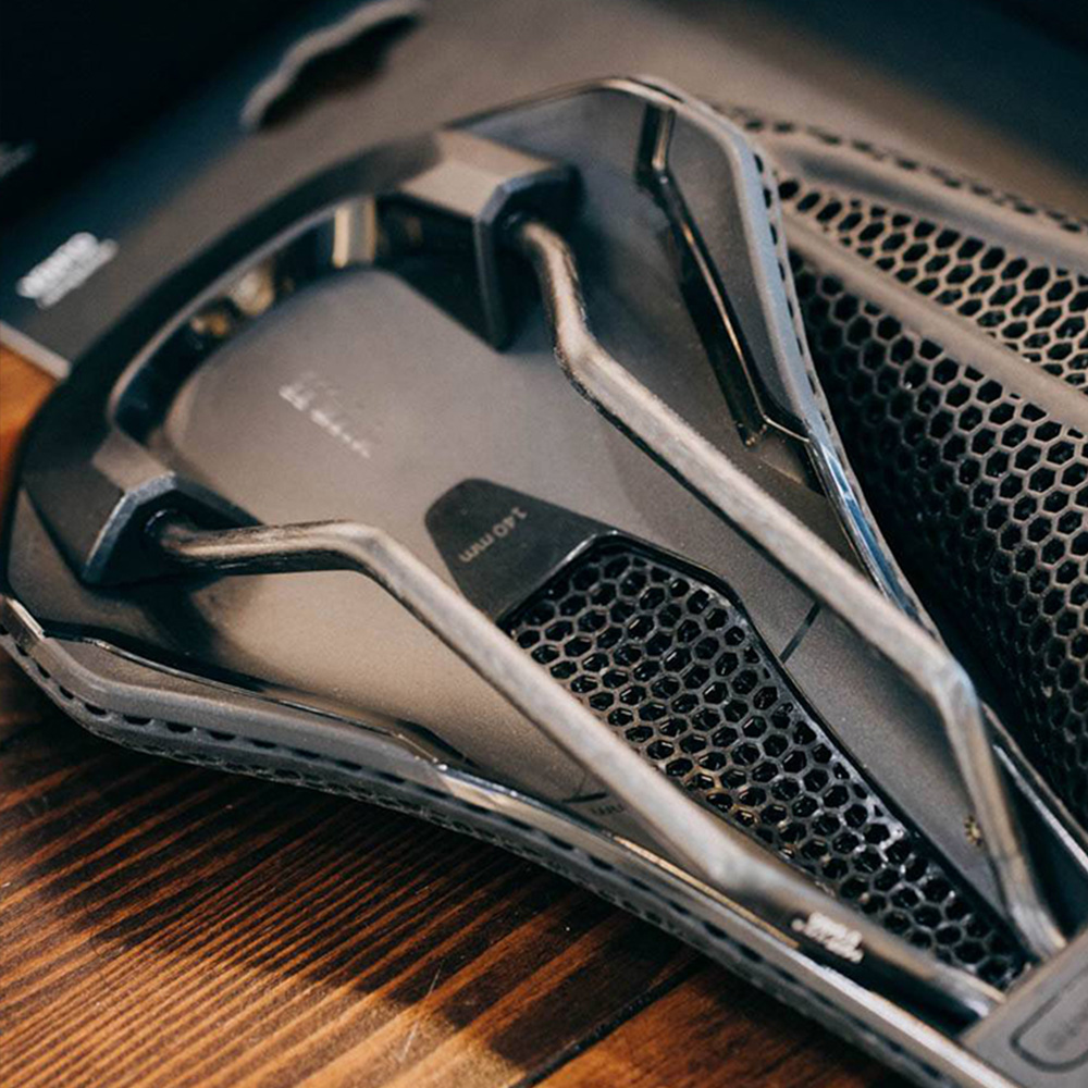 เบาะจักรยาน Fizik Vento Argo A - Mtb Saddle Lightweight บทวิจารณ์และราคา