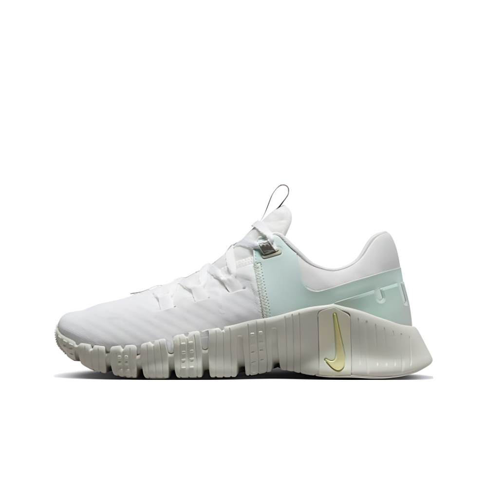 รองเท้าลำลอง Nike Free Metcon  - Nike Shoes Free Metcon 5 บทวิจารณ์และราคา