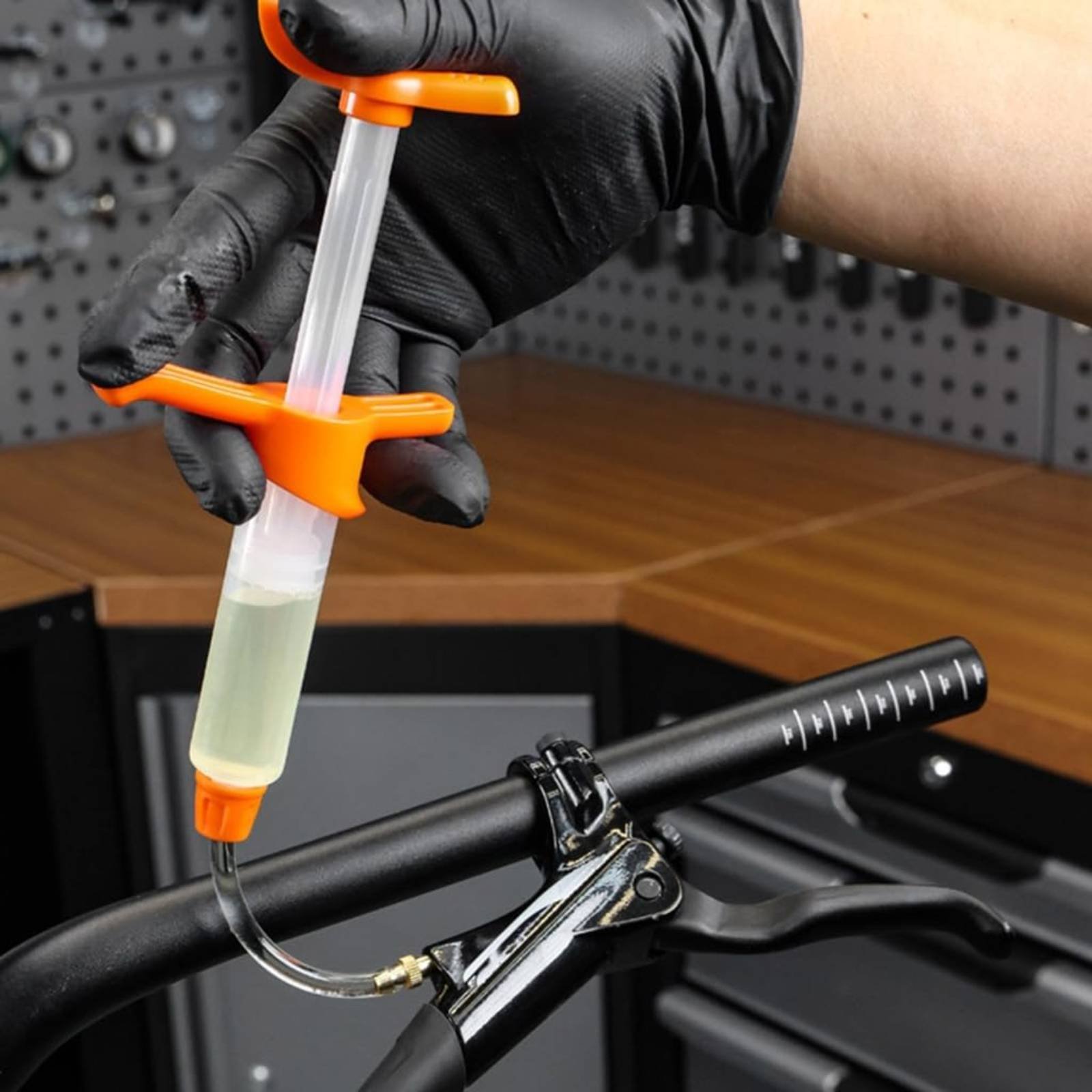 ชุดไล่ลมเบรกไฮดรอลิกแบบดิสก์ ใ - Hydraulic Brake Bleed บทวิจารณ์และราคา